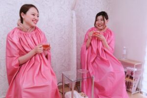 完全個室でペア利用できるよもぎ蒸しのリラックスタイム